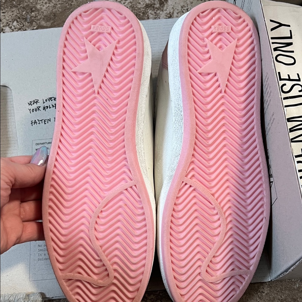 Golden Goose Pink and White Star Accent Sneakers - Picture 4 of 8